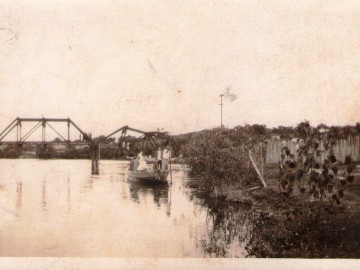 Antiga Ponte de travessia para zona leste.